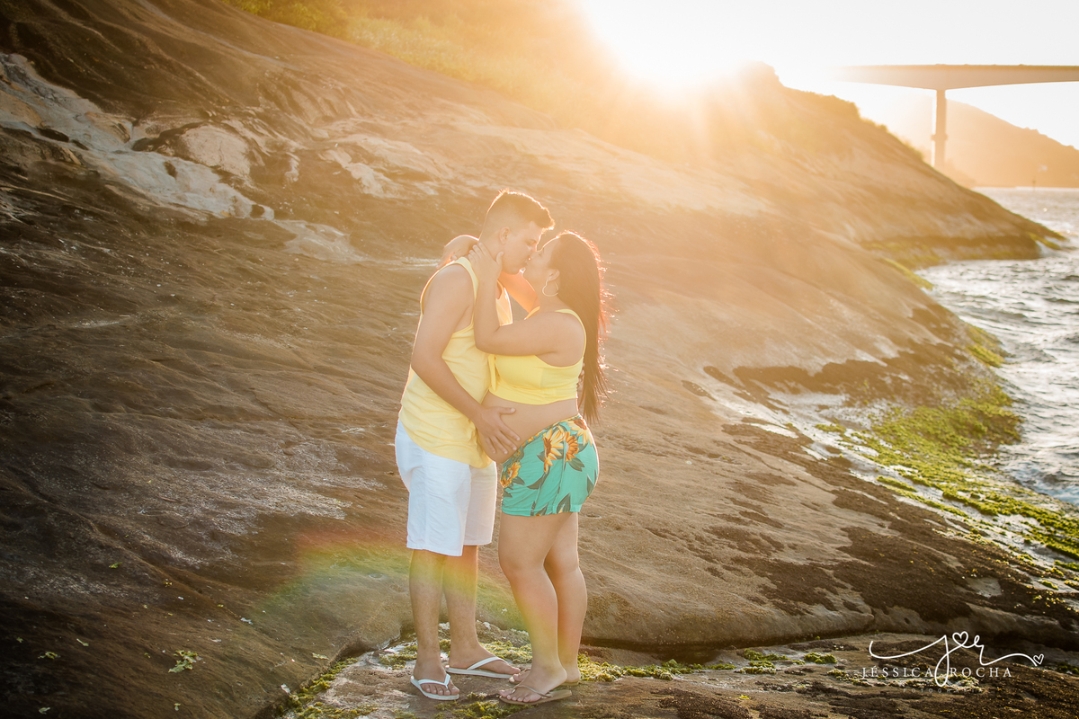 BOOK DE GESTANTE EM VILA VELHA-FOTOGRAFO DE GESTANTE EM VILA VELHA-FOTOS DE GESTANTE COM O MARIDO-POSES BOOK GESTANTE-POSES DE FOTOS GESTANTE-FOTOS DE GRAVIDA