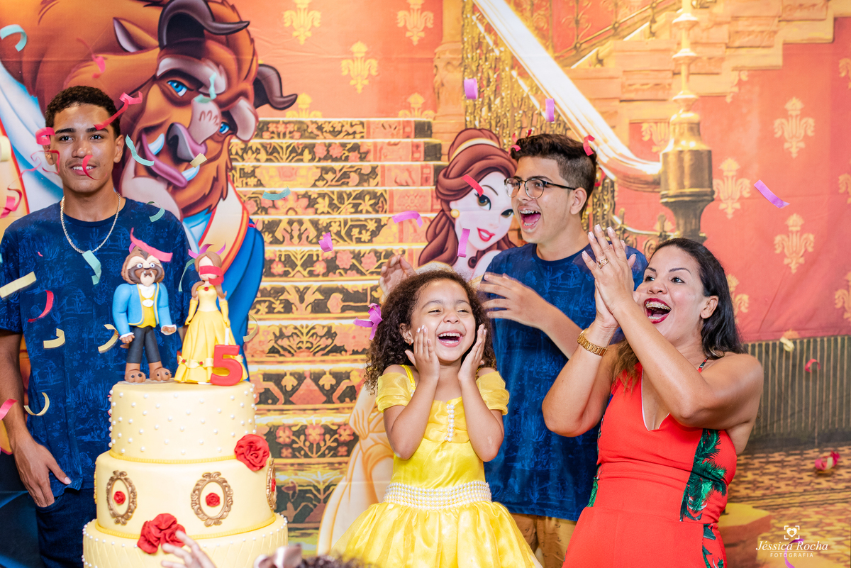 FESTA INFANTIL EM VILA VELHA-FOTOGRAFO DE FESTA INFANTIL EM VILA VELHA-FOTOGRAFO INFANTIL EM VITORIA-FESTA A BELA E A FERA- TEMA PARA FESTA DE MENINA-FESTA DE MENINA-FOTOGRAFO EM VILA VELHA ES-JESSICA ROCHA FOTOGRAFIA