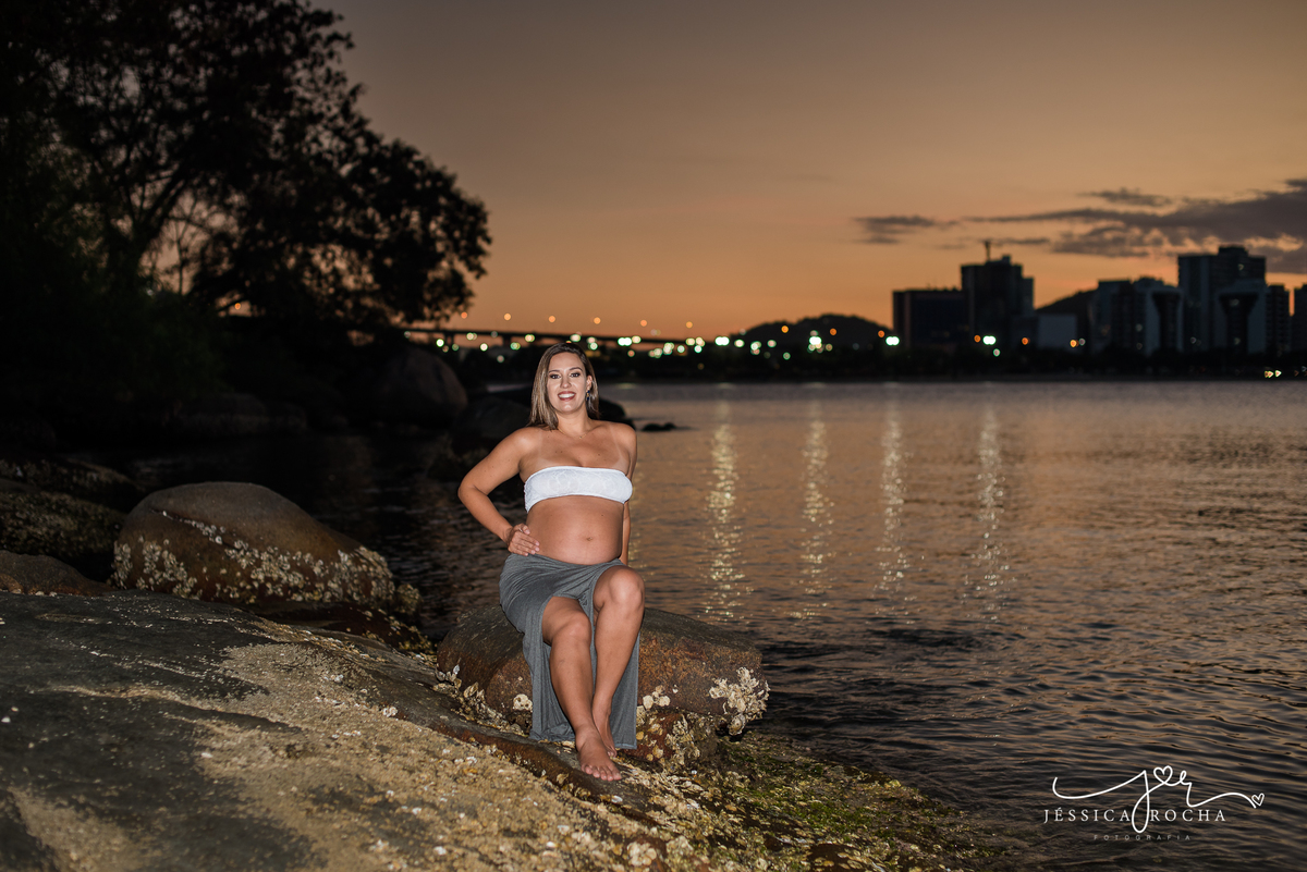 BOOK DE GESTANTE EM VILA VELHA-FOTOGRAFO DE GESTANTE EM VILA VELHA-FOTOS DE GESTANTE COM O MARIDO-POSES BOOK GESTANTE-POSES DE FOTOS GESTANTE-FOTOS DE GRAVIDA-FOTOGRAFO DE GESTANTE EM LINHARES-GESTANTE NA ILHA DO FRADE