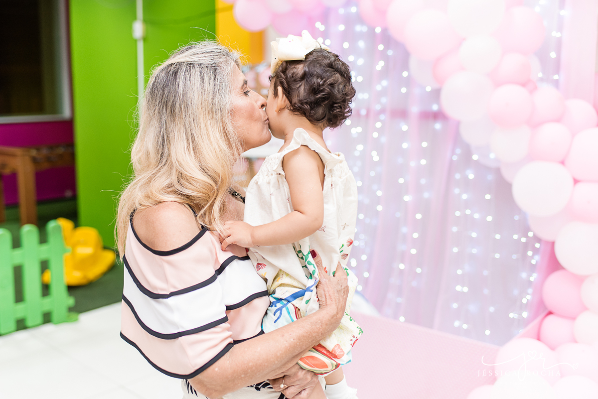 FESTA INFANTIL EM VILA VELHA- FOTOGRAFIA DE FESTA INFANTIL-FESTA DE MENINA-DECORAÇAO JARDIM-FOTOGRAFO INFANTIL EM VILA VELHA-ANIVERSARIO INFANTIL-DECORAÇÃO FESTA DE MENINA-CERIMONAIL FESTEJAR KIDS