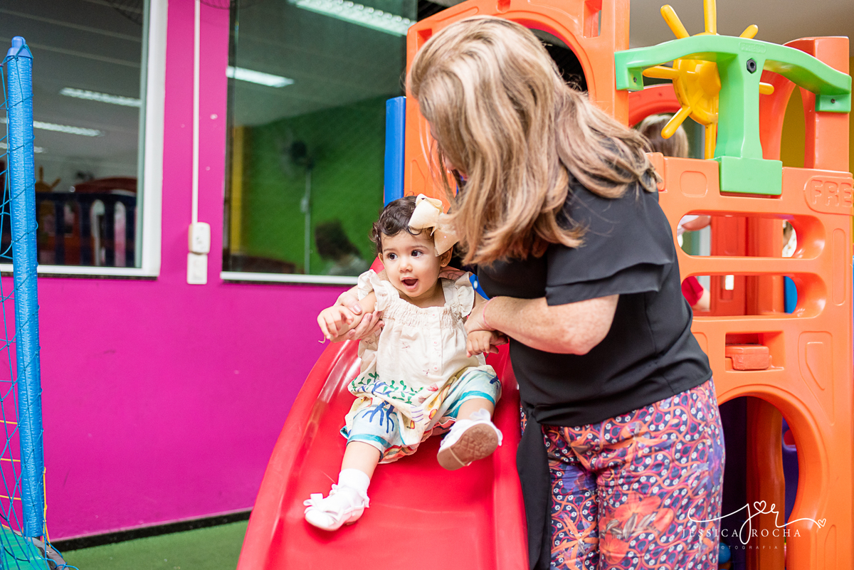 FESTA INFANTIL EM VILA VELHA- FOTOGRAFIA DE FESTA INFANTIL-FESTA DE MENINA-DECORAÇAO JARDIM-FOTOGRAFO INFANTIL EM VILA VELHA-ANIVERSARIO INFANTIL-DECORAÇÃO FESTA DE MENINA-CERIMONAIL FESTEJAR KIDS