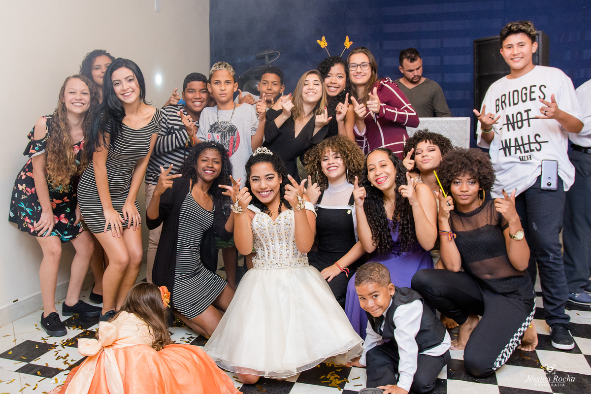 FESTA DE 15 ANOS-ANIVERSARIO 15 ANOS- FOTOS DE 15 ANOS-DEBUTANTE-BOOK 15 ANOS-FESTA EM VILA VELHA-CERIMONIAL LE GRAND- FOTOGRAFO EM VILA VELHA- FOTOGRAFO PARA FESTA DE 15 ANOS