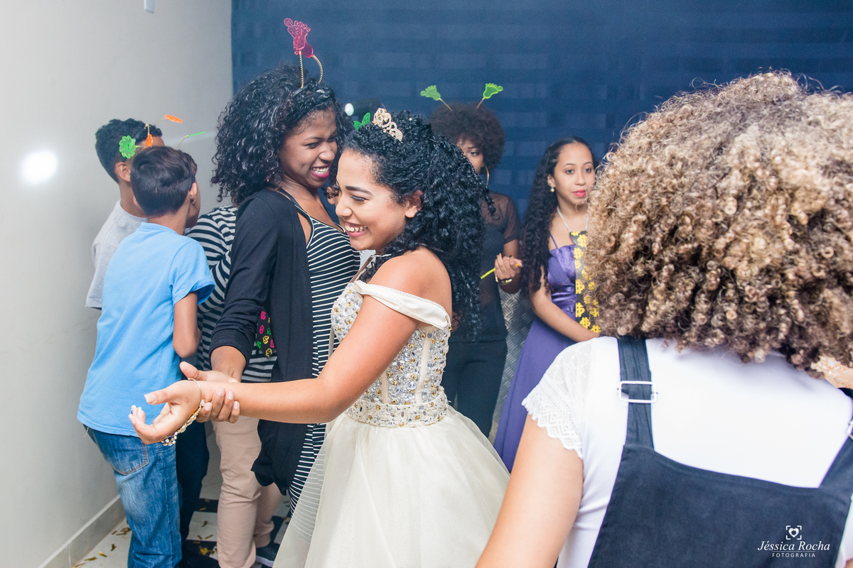 FESTA DE 15 ANOS-ANIVERSARIO 15 ANOS- FOTOS DE 15 ANOS-DEBUTANTE-BOOK 15 ANOS-FESTA EM VILA VELHA-CERIMONIAL LE GRAND- FOTOGRAFO EM VILA VELHA- FOTOGRAFO PARA FESTA DE 15 ANOS