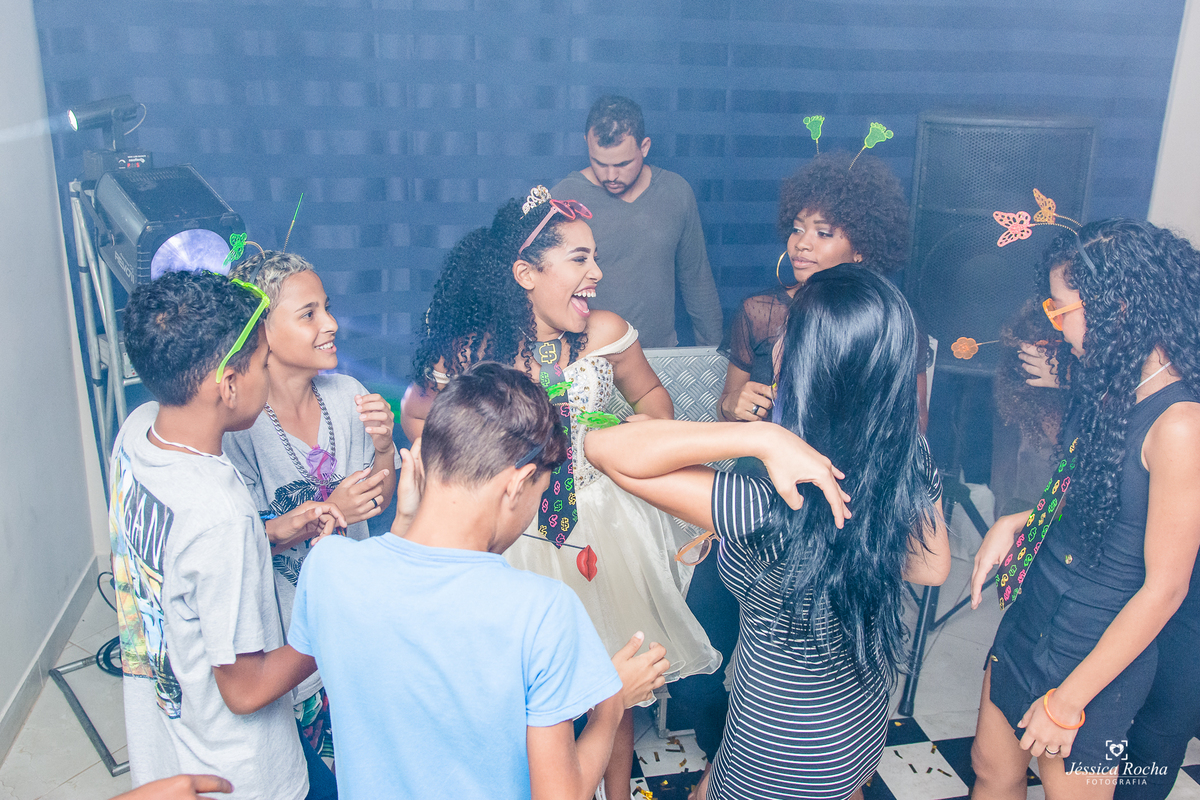 FESTA DE 15 ANOS-ANIVERSARIO 15 ANOS- FOTOS DE 15 ANOS-DEBUTANTE-BOOK 15 ANOS-FESTA EM VILA VELHA-CERIMONIAL LE GRAND- FOTOGRAFO EM VILA VELHA- FOTOGRAFO PARA FESTA DE 15 ANOS