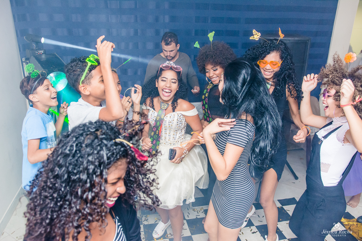 FESTA DE 15 ANOS-ANIVERSARIO 15 ANOS- FOTOS DE 15 ANOS-DEBUTANTE-BOOK 15 ANOS-FESTA EM VILA VELHA-CERIMONIAL LE GRAND- FOTOGRAFO EM VILA VELHA- FOTOGRAFO PARA FESTA DE 15 ANOS