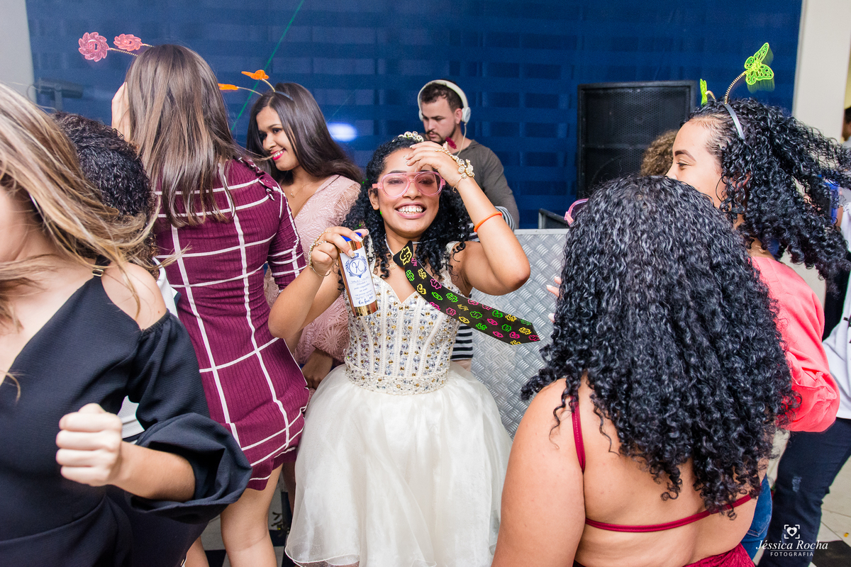 FESTA DE 15 ANOS-ANIVERSARIO 15 ANOS- FOTOS DE 15 ANOS-DEBUTANTE-BOOK 15 ANOS-FESTA EM VILA VELHA-CERIMONIAL LE GRAND- FOTOGRAFO EM VILA VELHA- FOTOGRAFO PARA FESTA DE 15 ANOS