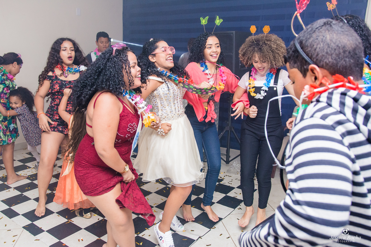 FESTA DE 15 ANOS-ANIVERSARIO 15 ANOS- FOTOS DE 15 ANOS-DEBUTANTE-BOOK 15 ANOS-FESTA EM VILA VELHA-CERIMONIAL LE GRAND- FOTOGRAFO EM VILA VELHA- FOTOGRAFO PARA FESTA DE 15 ANOS