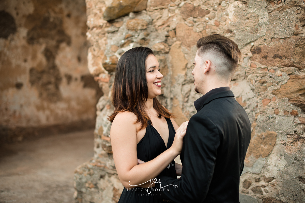 Ensaio de Casal - Book de Casal - Ensaio Externo de Casal - Pré Casamento - Fotos de Casal - Poses para ensaio de casal - fotografo em vila velha