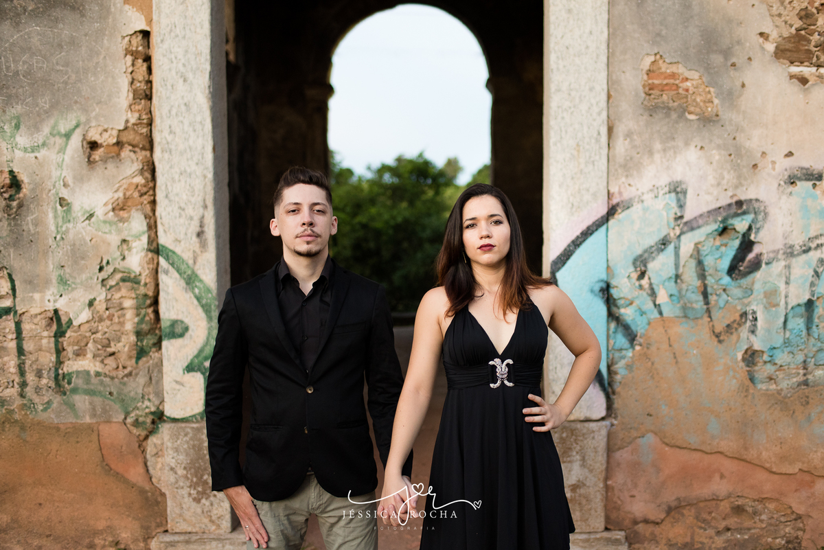 Ensaio de Casal - Book de Casal - Ensaio Externo de Casal - Pré Casamento - Fotos de Casal - Poses para ensaio de casal - fotografo em vila velha