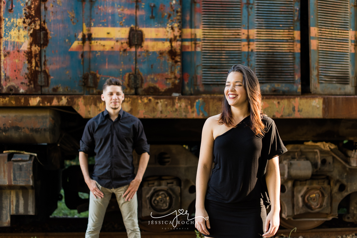 Ensaio de Casal - Book de Casal - Ensaio Externo de Casal - Pré Casamento - Fotos de Casal - Poses para ensaio de casal - fotografo em vila velha