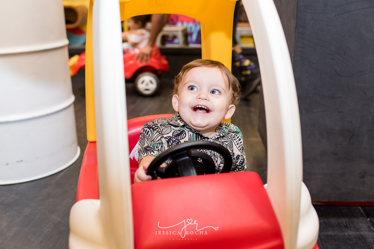 FESTA INFANTIL-FOTOGRAFO DE FESTA INFANTIL-FOTOGRAFO EM VILA VELHA-FOTOGRAFO INFANTIL EM VITORIA-ANIVERSARIO INFANTIL-FESTA TEMA PRAIA-FESTA DE 1 ANO-FESTA DE MENINO- FESTA NO ANIMASSOM- ANIMASSOM PRAIA DA COSTA-JESSICA ROCHA FOTOGRAFIA