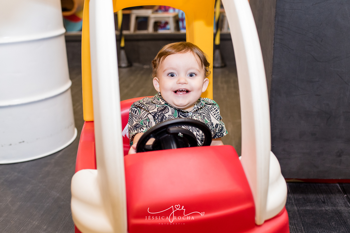 FESTA INFANTIL-FOTOGRAFO DE FESTA INFANTIL-FOTOGRAFO EM VILA VELHA-FOTOGRAFO INFANTIL EM VITORIA-ANIVERSARIO INFANTIL-FESTA TEMA PRAIA-FESTA DE 1 ANO-FESTA DE MENINO- FESTA NO ANIMASSOM- ANIMASSOM PRAIA DA COSTA-JESSICA ROCHA FOTOGRAFIA