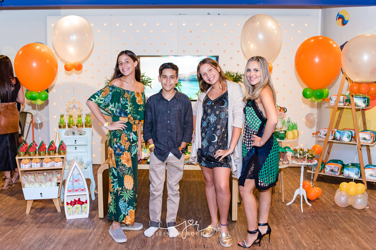 FESTA INFANTIL-FOTOGRAFO DE FESTA INFANTIL-FOTOGRAFO EM VILA VELHA-FOTOGRAFO INFANTIL EM VITORIA-ANIVERSARIO INFANTIL-FESTA TEMA PRAIA-FESTA DE 1 ANO-FESTA DE MENINO- FESTA NO ANIMASSOM- ANIMASSOM PRAIA DA COSTA-JESSICA ROCHA FOTOGRAFIA