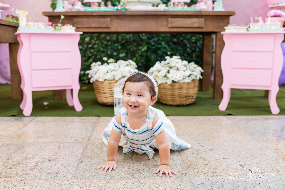 FESTA INFANTIL EM VILA VELHA- FOTOGRAFIA DE FESTA INFANTIL-FESTA DE MENINA-DECORAÇAO JARDIM-FOTOGRAFO INFANTIL EM VILA VELHA-ANIVERSARIO INFANTIL-DECORAÇÃO FESTA DE MENINA-FOTOGRAFO EM LINHARES-FESTA INFANTIL LINHARES