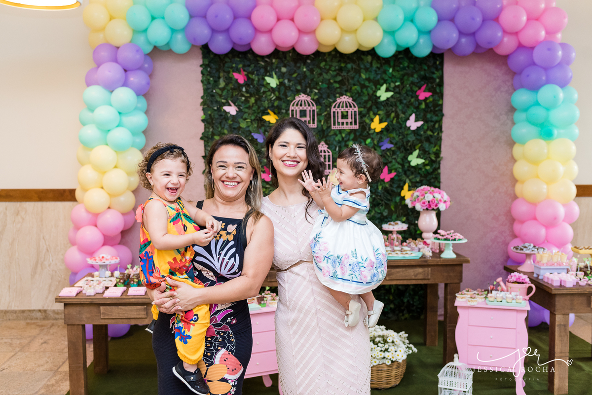 FESTA INFANTIL EM VILA VELHA- FOTOGRAFIA DE FESTA INFANTIL-FESTA DE MENINA-DECORAÇAO JARDIM-FOTOGRAFO INFANTIL EM VILA VELHA-ANIVERSARIO INFANTIL-DECORAÇÃO FESTA DE MENINA-FOTOGRAFO EM LINHARES-FESTA INFANTIL LINHARES