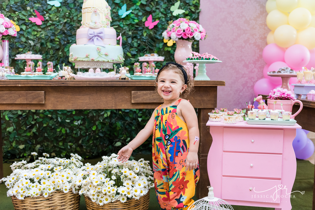 FESTA INFANTIL EM VILA VELHA- FOTOGRAFIA DE FESTA INFANTIL-FESTA DE MENINA-DECORAÇAO JARDIM-FOTOGRAFO INFANTIL EM VILA VELHA-ANIVERSARIO INFANTIL-DECORAÇÃO FESTA DE MENINA-FOTOGRAFO EM LINHARES-FESTA INFANTIL LINHARES