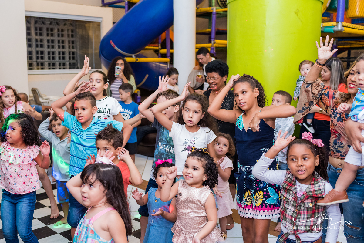 FESTA INFANTIL EM VILA VELHA- FOTOGRAFIA DE FESTA INFANTIL-FESTA DE MENINO-DECORAÇAO BABY SHARK-FOTOGRAFO INFANTIL EM VILA VELHA-ANIVERSARIO INFANTIL-DECORAÇÃO FESTA DE MENINO-FOTOGRAFO EM LINHARES-FESTA INFANTIL LINHARES-JESSICA ROCHA FOTOGRAFIA