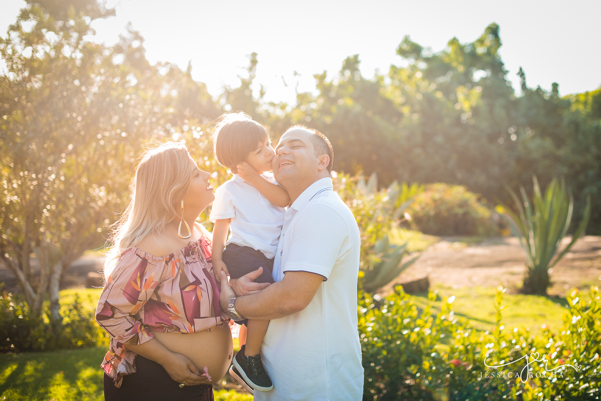 BOOK DE GESTANTE EM VILA VELHA-FOTOGRAFO DE GESTANTE EM VITORIA-POSES BOOK GESTANTE-POSES DE FOTOS GESTANTE-FOTOS DE GRAVIDA-FOTOGRAFO DE GESTANTE EM LINHARES-ENSAIO FOTOGRAFICO NA ILHA DO FRADE-LOOK DE GESTANTE-INSPIRAÇAO FOTOS GRAVIDA