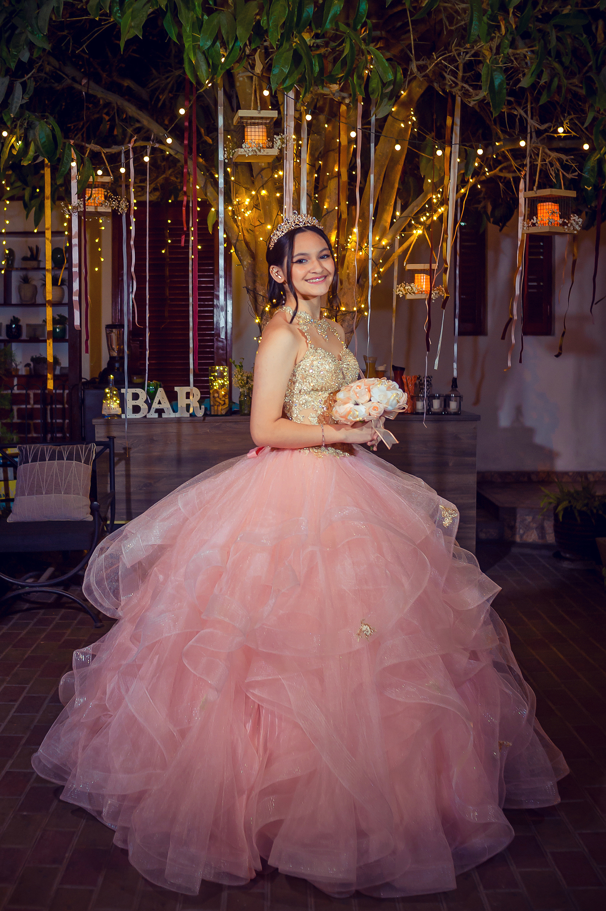 decoración de 15 años, fotos de 15 años, edgar atoche fotógrafo, 15 años, quinceañera, sesión de fotos, sesión de 15 años, bouquet 15 años