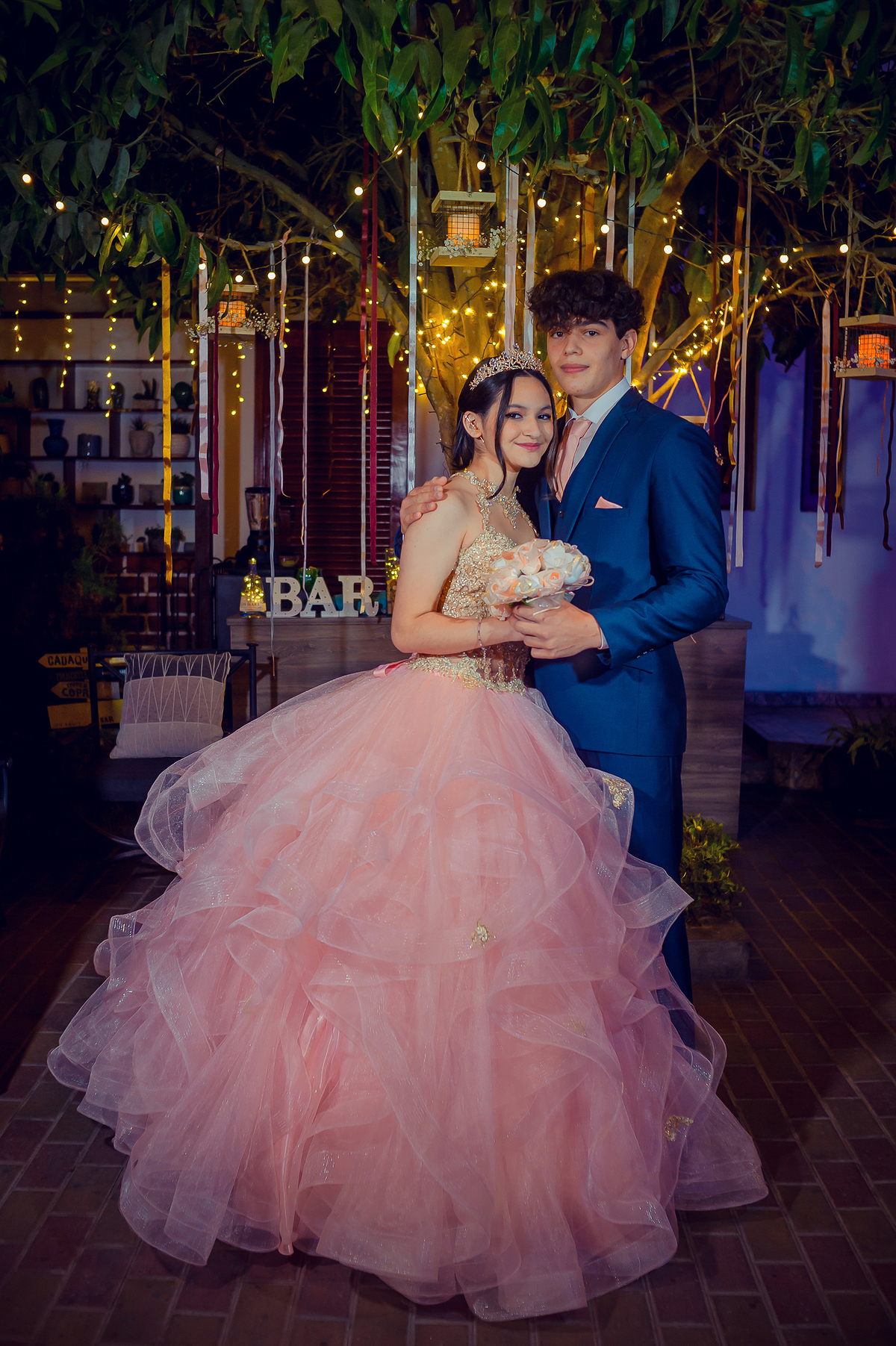 decoración de 15 años, fotos de 15 años, edgar atoche fotógrafo, 15 años, quinceañera, sesión de fotos, sesión de 15 años, bouquet 15 años, chambelan