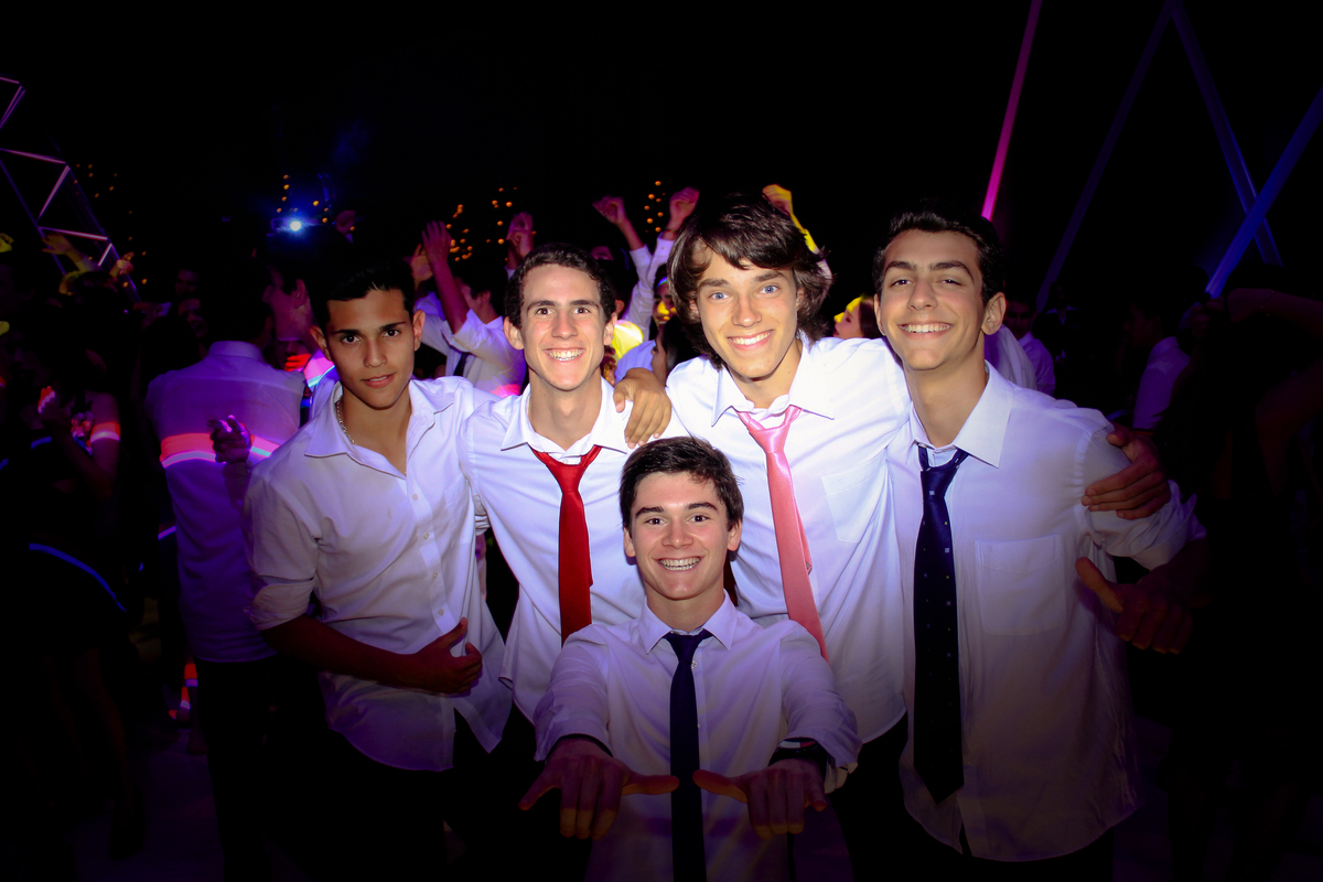 Boys, fiesta