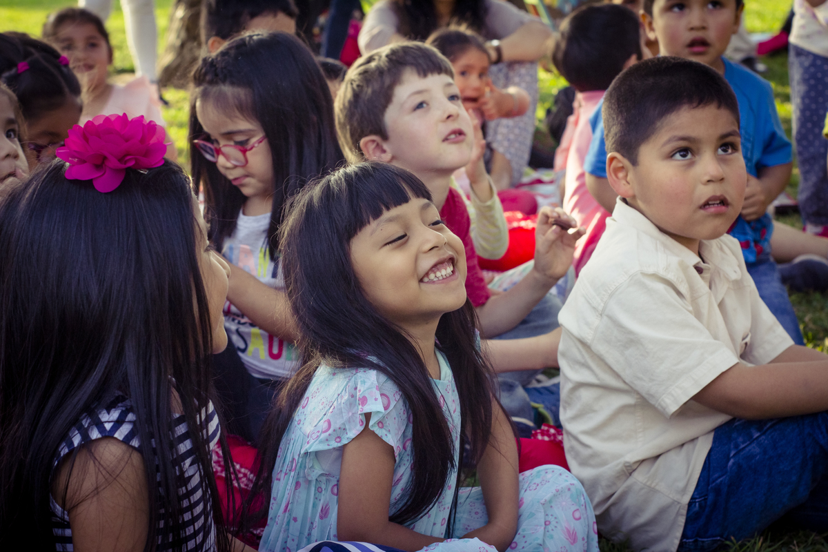 sonrisa, niña sonriente,  Producciones Flozu, 
PlanetKidsvp, happy, happyness, smile