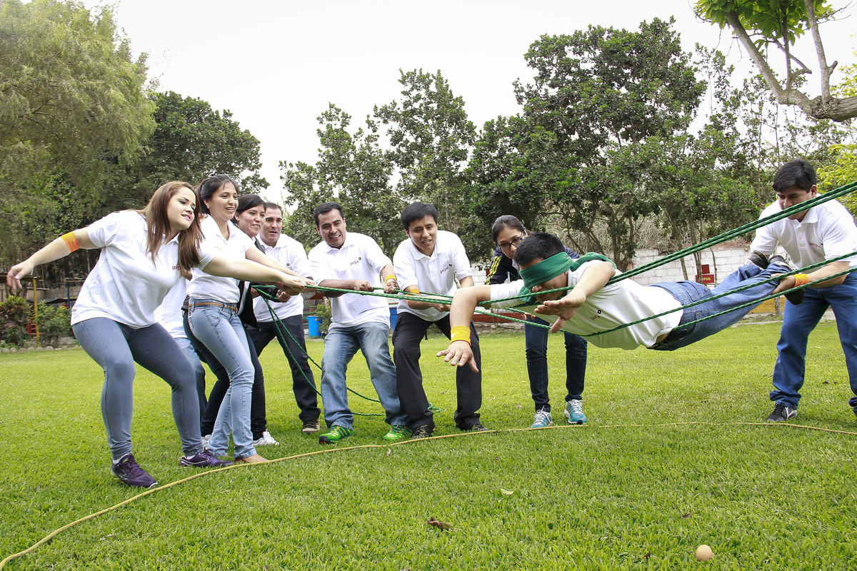 Gerpal. Fotógrafo de eventos en lima, fotógrafo de eventos, fotos corporativas, juegos corporativos, juegos de integración, dinámicas 