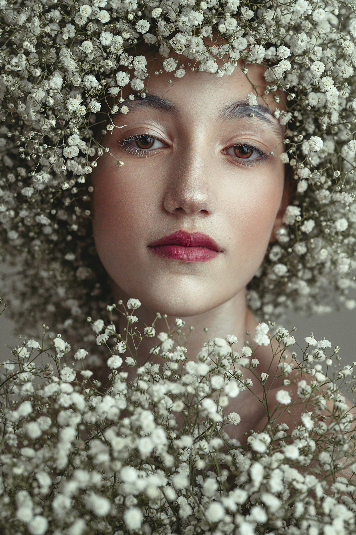 ser alpha, sony a7iv, sony gm 85mm, 1.4, fotos fine art, sessão de fotos creativa, retrato de criança, ensaio de criança, photographer in lisbon, lisbon photoshoot, famlily photographer lisbon, fotografa de familias, fotografo de familias, 