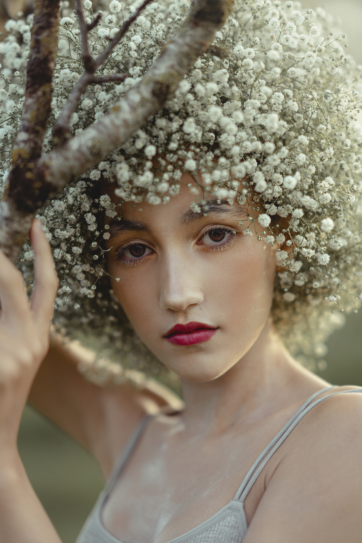 ser alpha, sony a7iv, sony gm 85mm, 1.4, fotos fine art, sessão de fotos creativa, retrato de criança, ensaio de criança, photographer in lisbon, lisbon photoshoot, famlily photographer lisbon, fotografa de familias, fotografo de familias, 