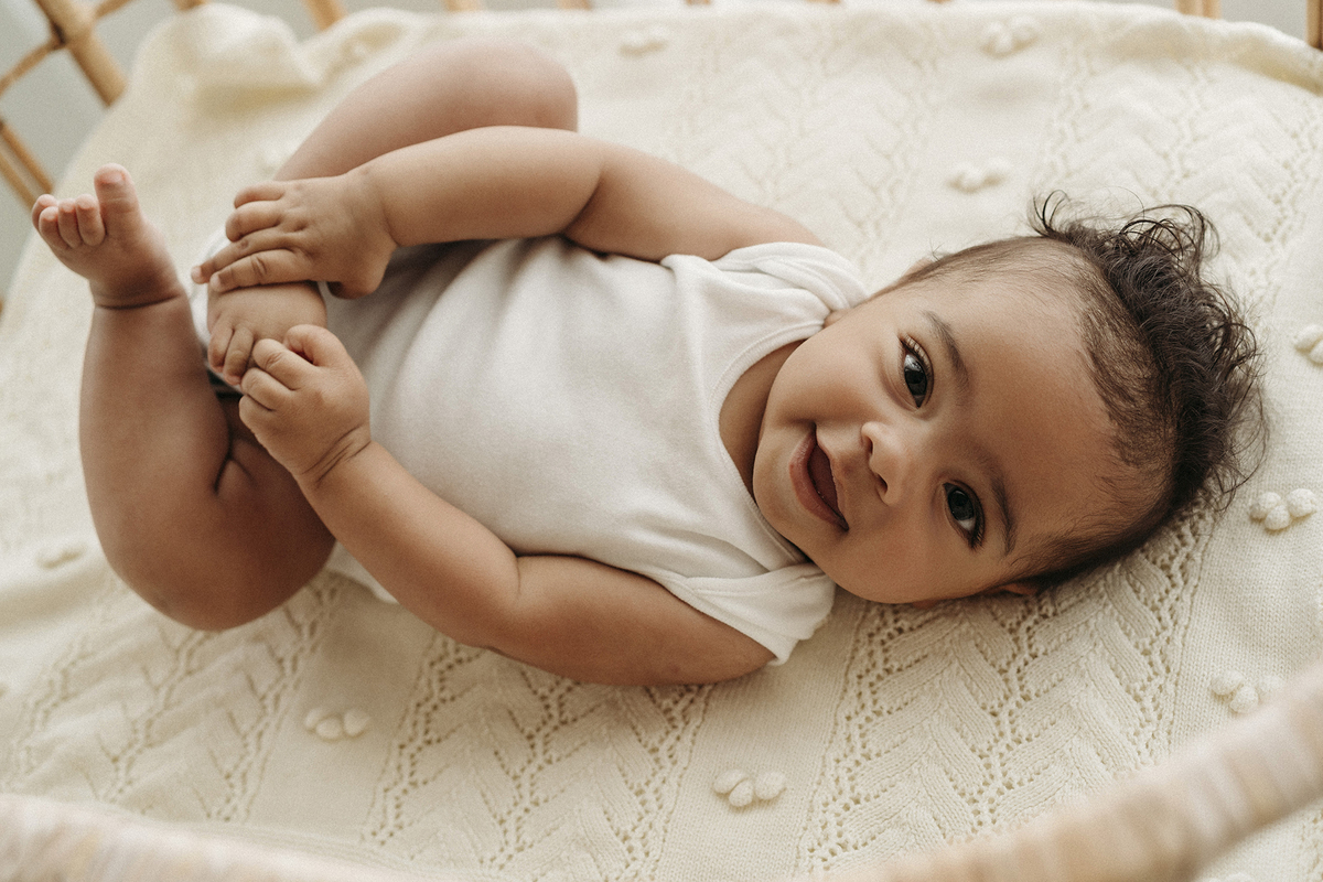 fotografia de familias, fotografa de crianças, fotografa de família, melhor fotografa de famílias, sessão fotográfica de primeiro aniversário, sessão fotos lisboa, fotos em família, sessão fotos, white, white session, fotografia de bebes, smash the cake