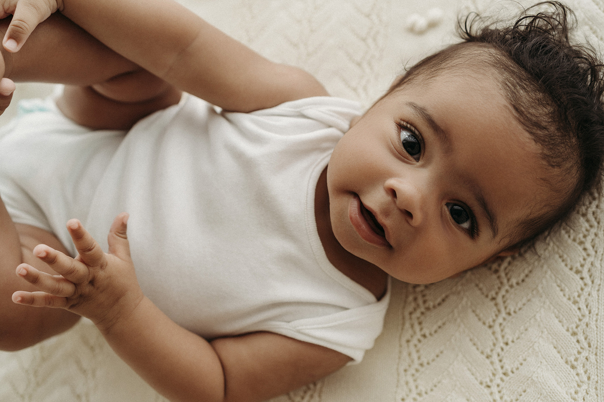 fotografia de familias, fotografa de crianças, fotografa de família, melhor fotografa de famílias, sessão fotográfica de primeiro aniversário, sessão fotos lisboa, fotos em família, sessão fotos, white, white session, fotografia de bebes, smash the cake