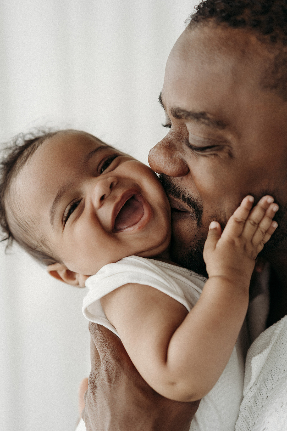 fotografia de familias, fotografa de crianças, fotografa de família, melhor fotografa de famílias, sessão fotográfica de primeiro aniversário, sessão fotos lisboa, fotos em família, sessão fotos, white, white session, fotografia de bebes, smash the cake