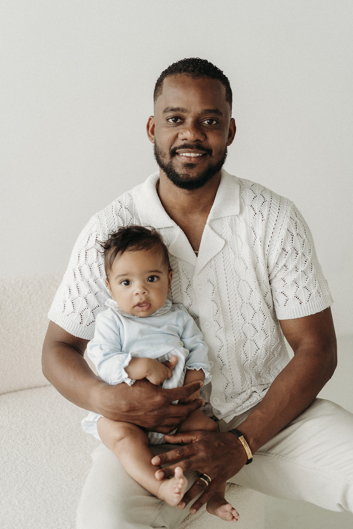 fotografia de familias, fotografa de crianças, fotografa de família, melhor fotografa de famílias, sessão fotográfica de primeiro aniversário, sessão fotos lisboa, fotos em família, sessão fotos, white, white session, fotografia de bebes, smash the cake