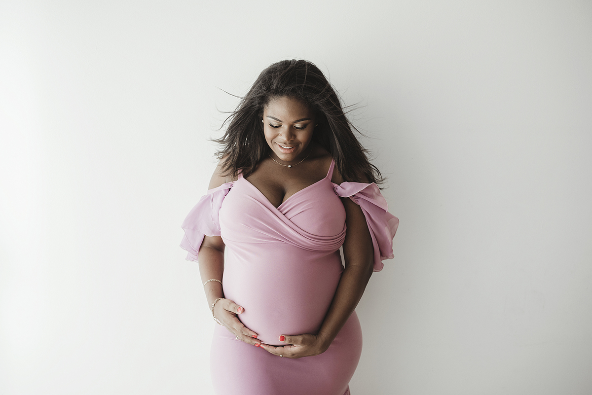 ensaio de gestante no estudio, ensaio gestante, ensaio de gravida, sessão fotos pre-mama, fotografo de gravida, fotos de gravida, ensaio fotos gravida no estudio, sesgo fotográfica de gravida, retrato de gravida Lisboa,fotografo de gravidas Lisboa