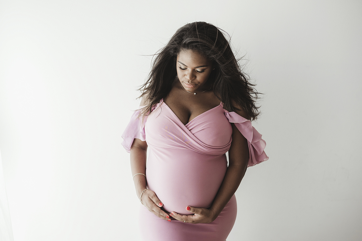 ensaio de gestante no estudio, ensaio gestante, ensaio de gravida, sessão fotos pre-mama, fotografo de gravida, fotos de gravida, ensaio fotos gravida no estudio, sesgo fotográfica de gravida, retrato de gravida Lisboa,fotografo de gravidas Lisboa