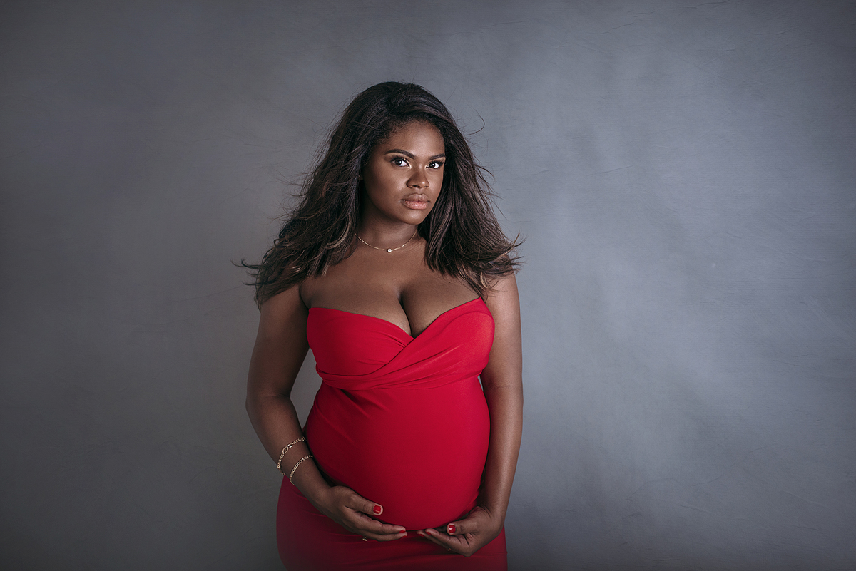 ensaio de gestante no estudio, ensaio gestante, ensaio de gravida, sessão fotos pre-mama, fotografo de gravida, fotos de gravida, ensaio fotos gravida no estudio, sesgo fotográfica de gravida, retrato de gravida Lisboa,fotografo de gravidas Lisboa