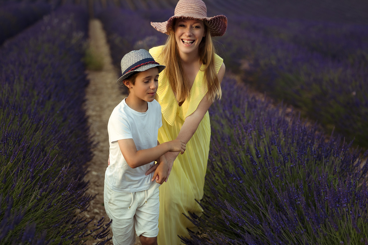 melhor fotografa de famílias de Portugal, melhor fotografa de familias de Lisboa, sessão fotográfica de famílias, sessão fotos de famílias, ensaio fotográfico de família, sessão fotográfica na rua, sessão fotográfica de família outdoor