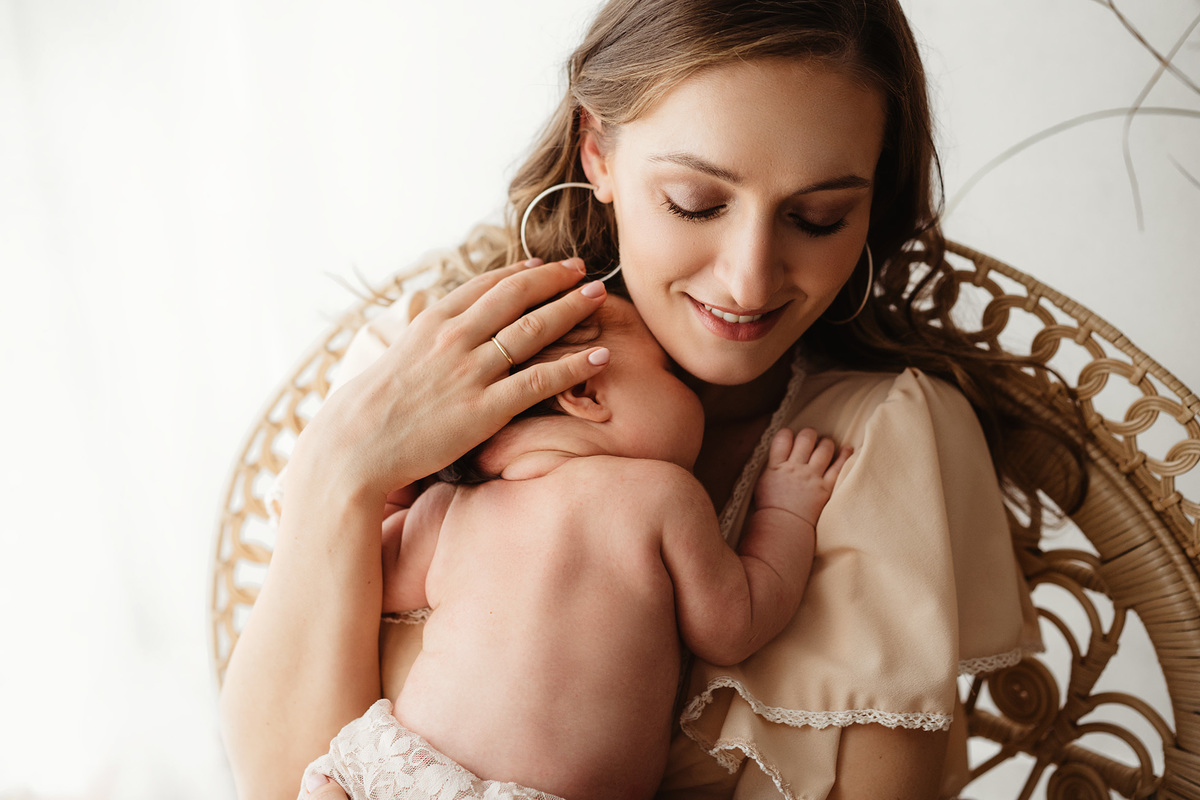 sessão fotográfica white, sessão fotografica em familia, fotografo de familias, fotografa de familias, sessão fotos em familia em estúdio, estudio fotográfico de familia, ensaio de familia, ensaio de recém-nascido, ensaio de criança, fotografo Lisboa, 