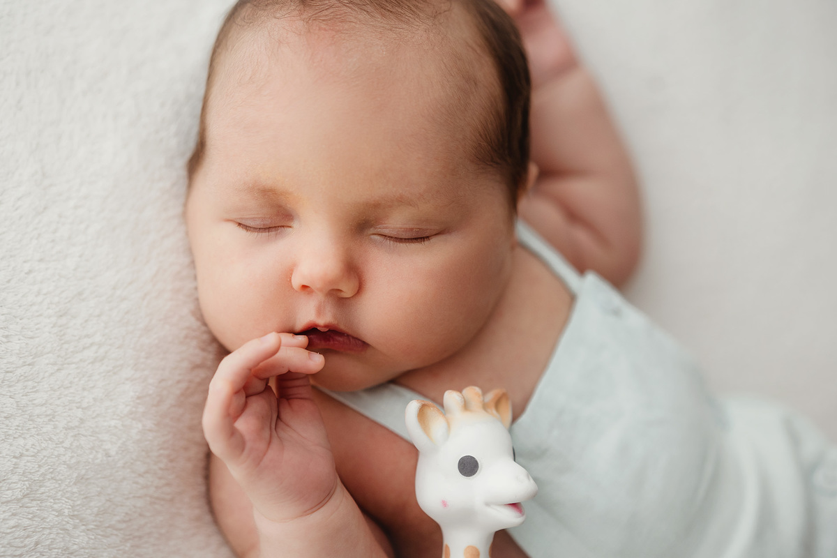 sessão fotográfica white, sessão fotografica em familia, fotografo de familias, fotografa de familias, sessão fotos em familia em estúdio, estudio fotográfico de familia, ensaio de familia, ensaio de recém-nascido, ensaio de criança, fotografo Lisboa, 