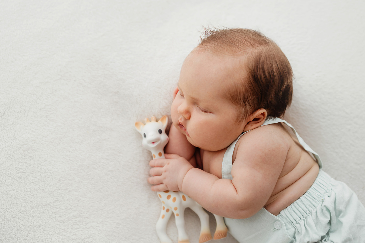 sessão fotográfica white, sessão fotografica em familia, fotografo de familias, fotografa de familias, sessão fotos em familia em estúdio, estudio fotográfico de familia, ensaio de familia, ensaio de recém-nascido, ensaio de criança, fotografo Lisboa, 