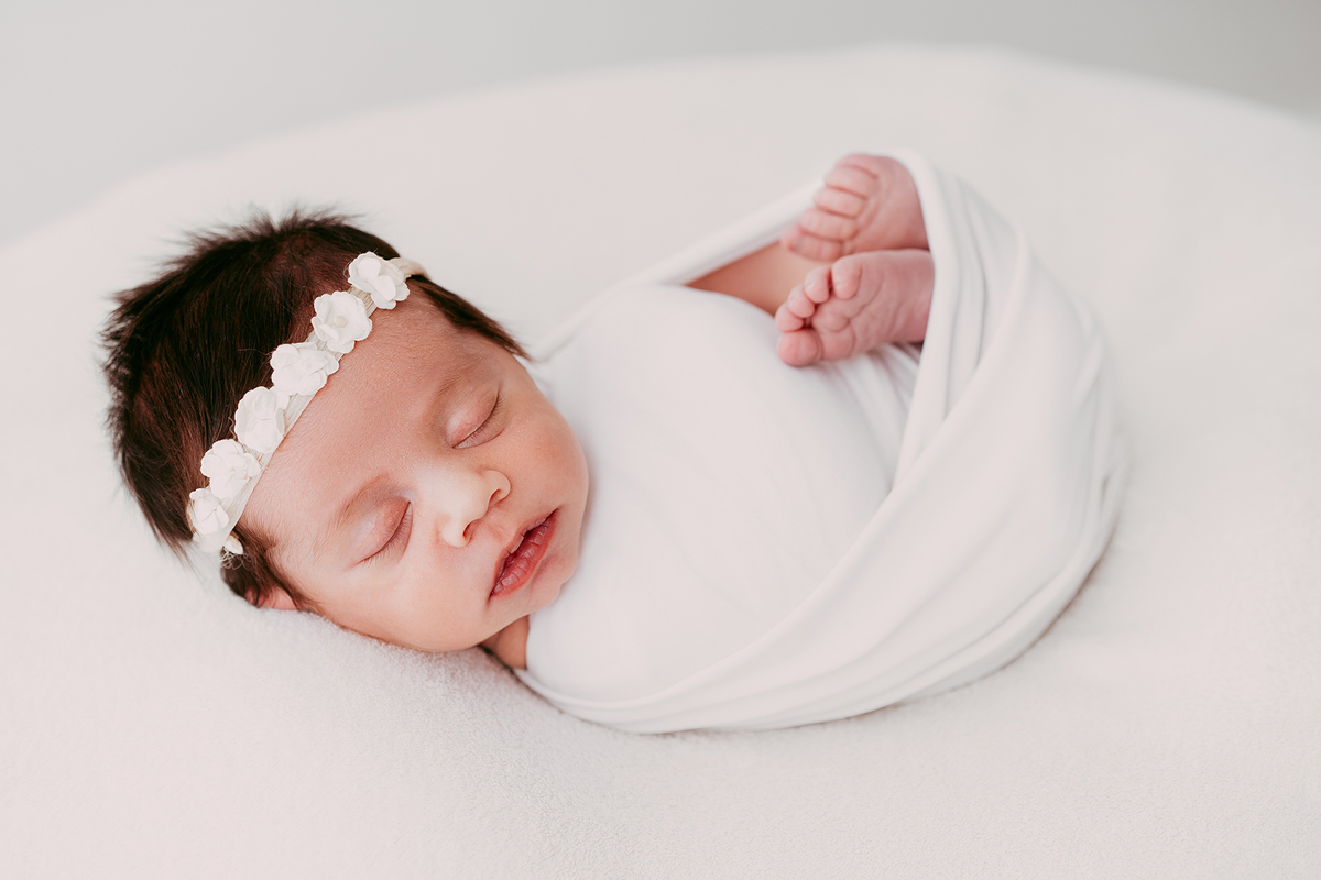 sessão fotográfica white, sessão fotografica em familia, fotografo de familias, fotografa de familias, sessão fotos em familia em estúdio, estudio fotográfico de familia, ensaio de familia, ensaio de recém-nascido, ensaio de criança, fotografo Lisboa, 