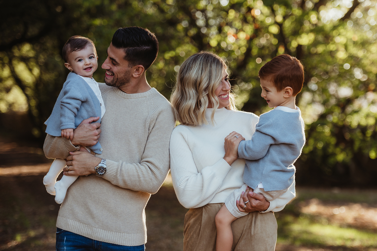 melhor fotografa de famílias de Portugal, melhor fotografa de familias de Lisboa, sessão fotográfica de famílias, sessão fotos de famílias, ensaio fotográfico de família, sessão fotográfica na rua, sessão fotográfica de família outdoor