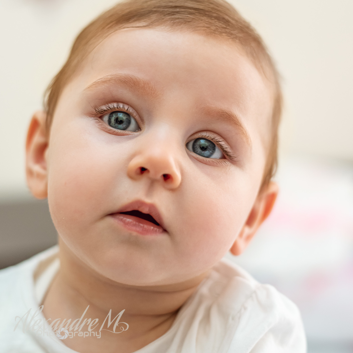 Batizado-menina-olhos-azuis