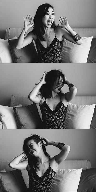 Jogada de cabelo no Ensaio feminino sensual em casa com mulher japonesa, Suzy e fotografa Dani Ortiz