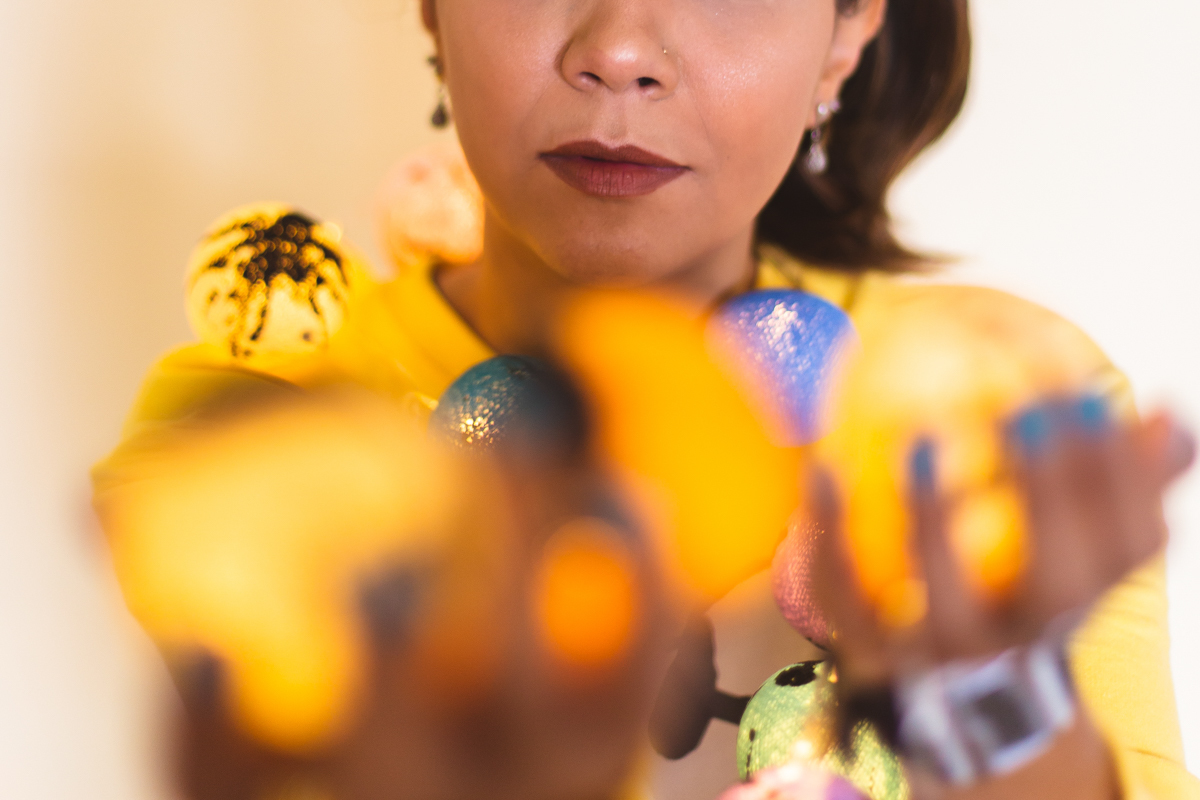 ensaio feminino com a terapeuta holística Priscila Mendes no ateliê Arsa Crastinum no Alto Ipiranga em Sao Paulo com a fotografa Dani Ortiz