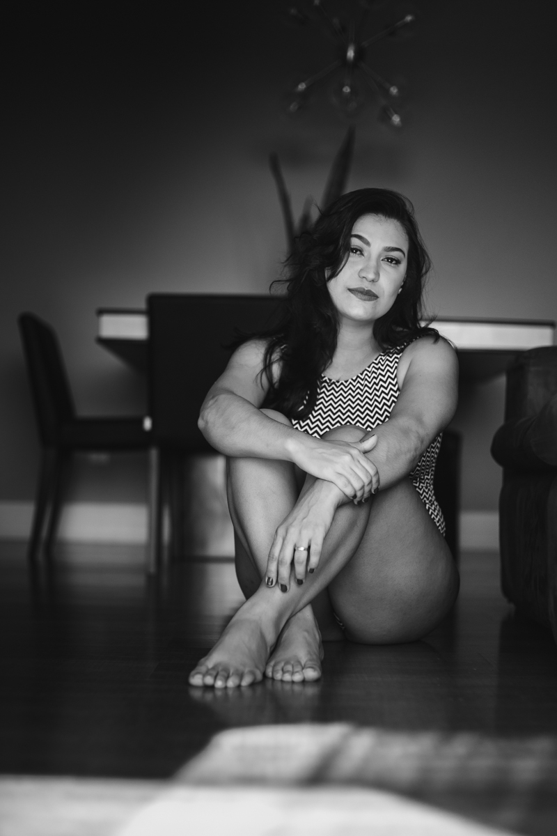Ensaio Feminino sensual em casa em Indaiatuba São Paulo com a fotografa Dani Ortiz