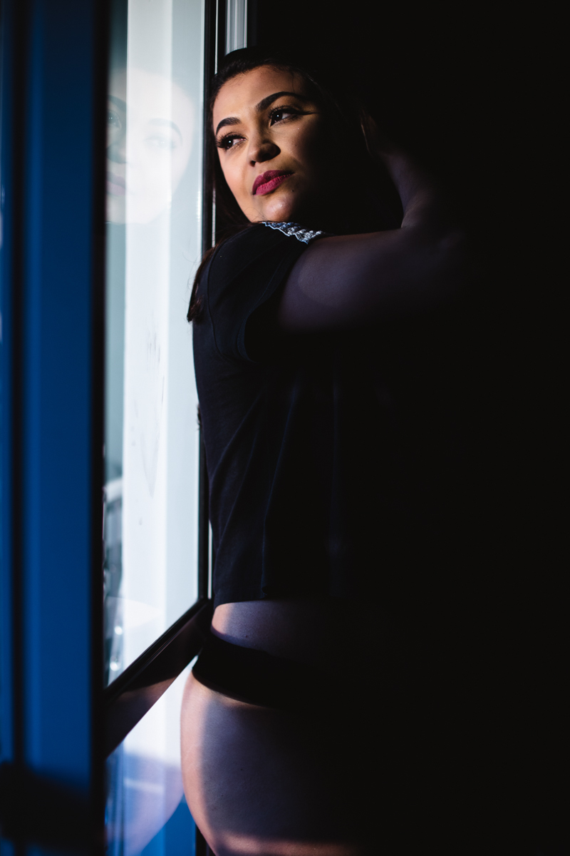 Ensaio Feminino sensual silhueta em Indaiatuba São Paulo com a fotografa Dani Ortiz