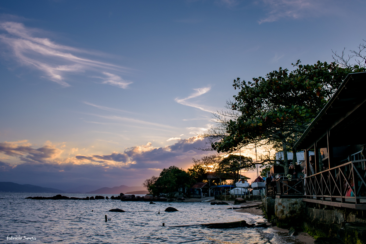 casamento ao por do sol em Santo Antonio de Lisboa Floripa - restaurante bate ponto