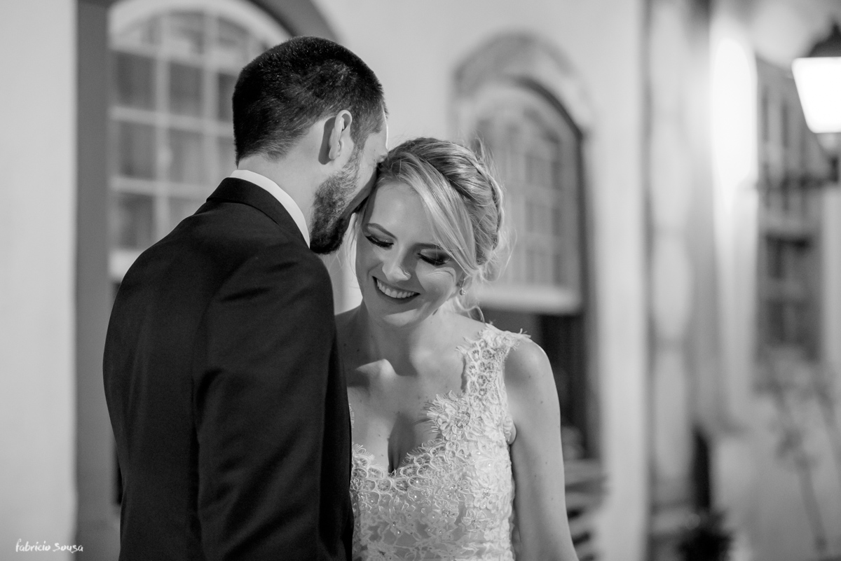 chamego no ensaio do casal após o casamento em Santo Antonio de Lisboa Floripa
