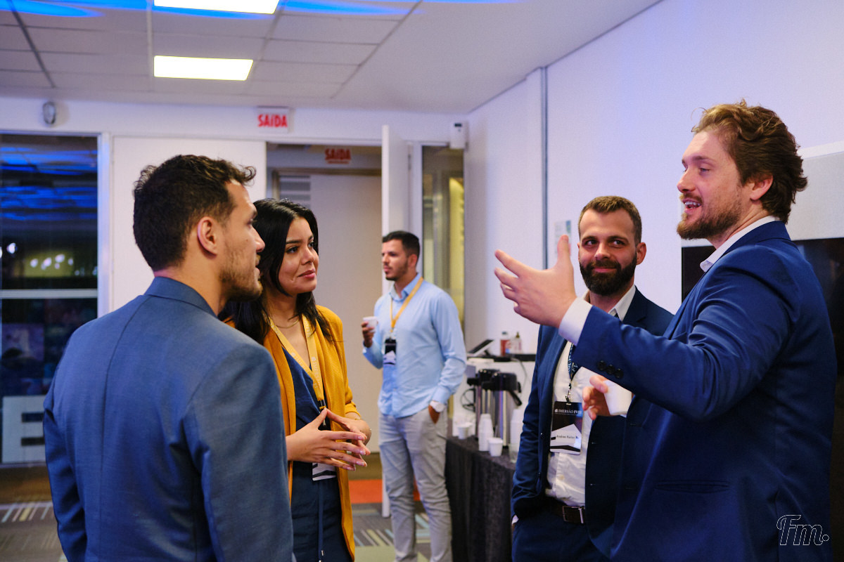 bate papo no evento Imersão Formula de Venda de Empreendimentos Imobiliários